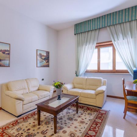 Astura Palace Hotel Неттуно Екстер'єр фото