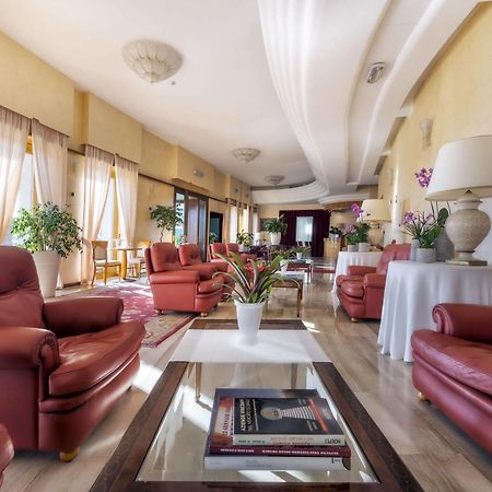 Astura Palace Hotel Неттуно Екстер'єр фото