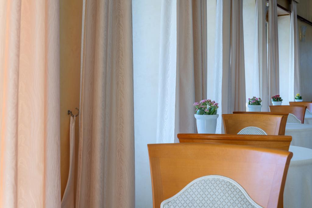 Astura Palace Hotel Неттуно Екстер'єр фото