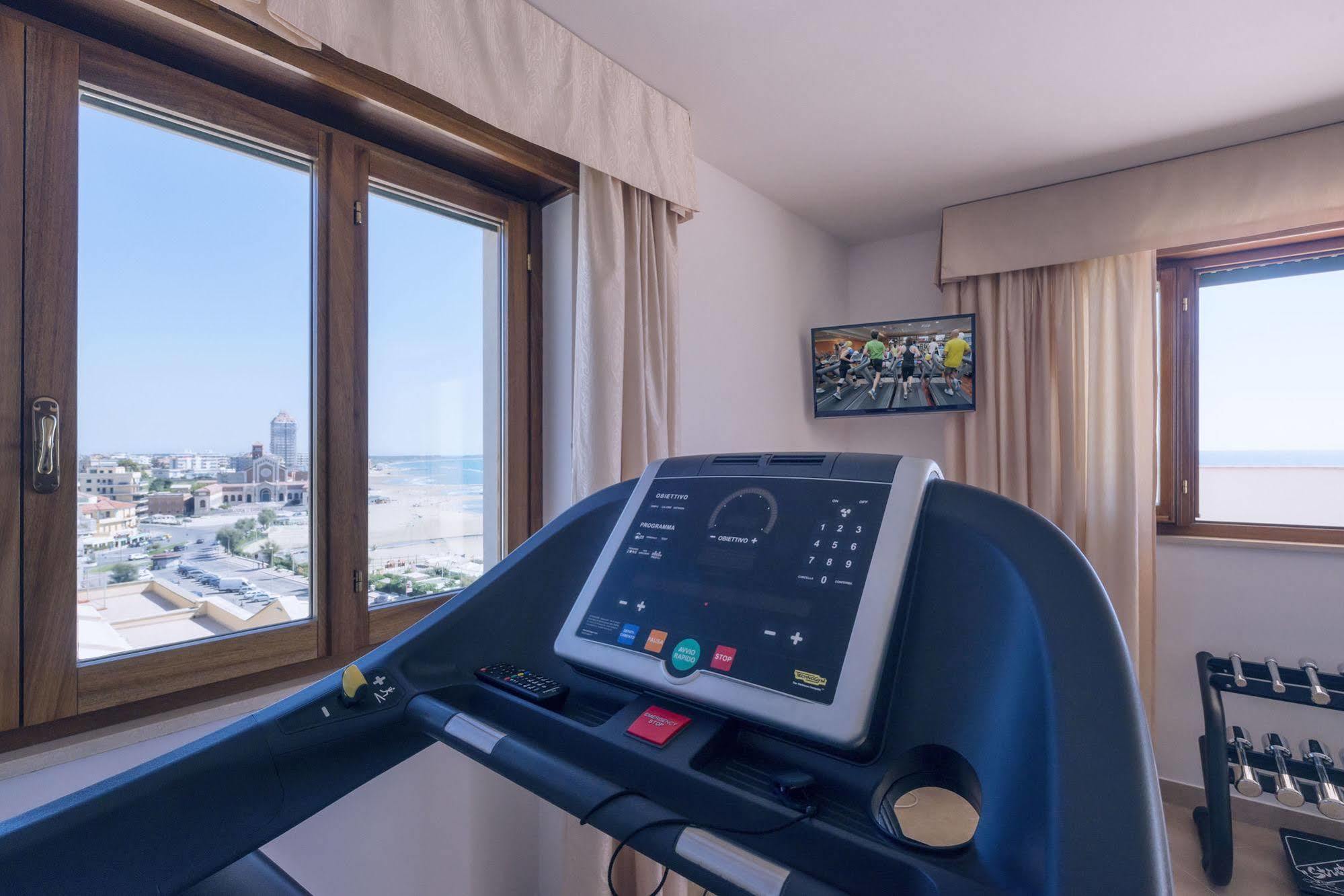 Astura Palace Hotel Неттуно Екстер'єр фото